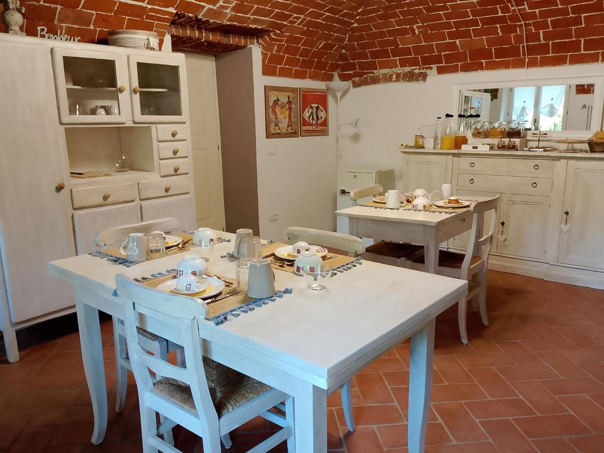 Cascina Spazio Indaco Castagnole Monferrato Buitenkant foto